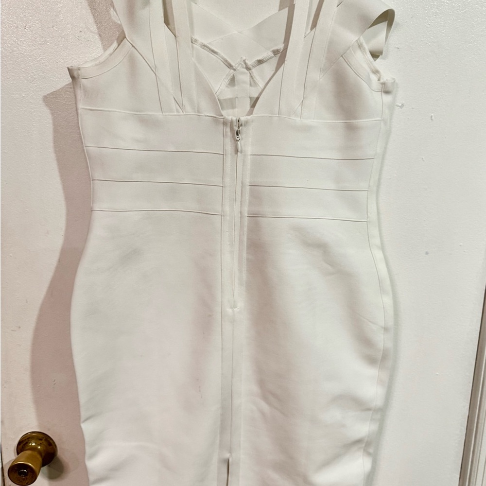 Dress- Woman’s Bodycon Dress - Picture 4 of 6